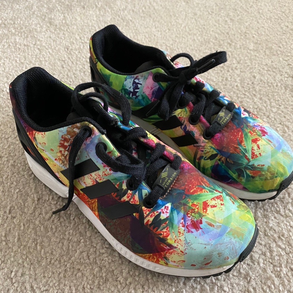 Adidas - Picture 2 of 3